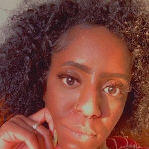 Meet your Posher, Tessa